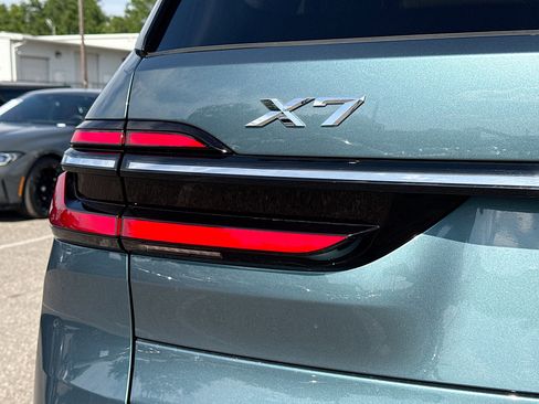 Used 2026 BMW X7 xDrive40i image 10