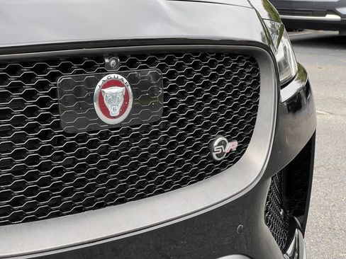 Used 2020 Jaguar F-PACE SVR AWD/4WD image 36