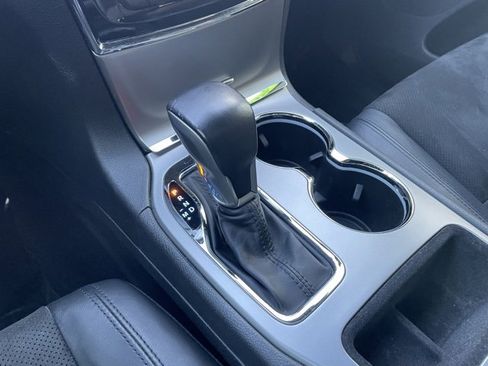 Used 2021 Jeep Grand Cherokee Laredo X image 20