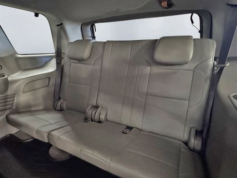 Used 2018 GMC Yukon SLT w/ Premium Edition image 26