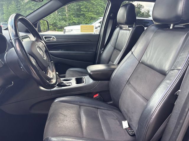 Used 2020 Jeep Grand Cherokee Altitude AWD/4WD image 35