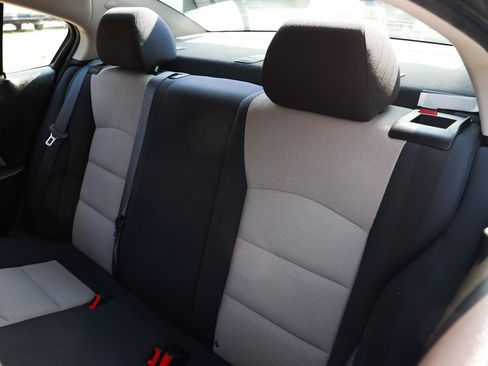 Used 2016 Chevrolet Cruze LS FWD image 8