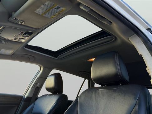 Used 2017 Subaru Outback 2.5i Limited image 20