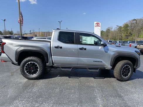 New 2026 Toyota Tacoma TRD Off-Road image 2
