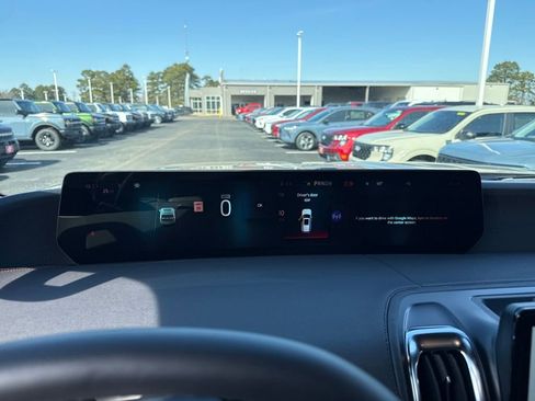 New 2026 Ford Expedition Tremor image 21