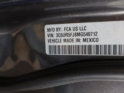 Used 2021 RAM 2500 Laramie w/ Night Edition image 53