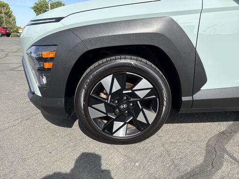 Used 2024 Hyundai Kona SEL FWD image 10
