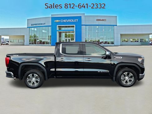 Used 2026 GMC Sierra 1500 SLT AWD/4WD image 8