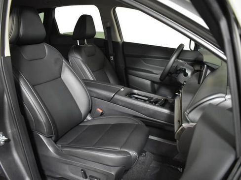 Certified 2025 Nissan Murano SV AWD/4WD image 33