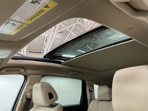 Used 2022 Acura MDX SH-AWD image 31