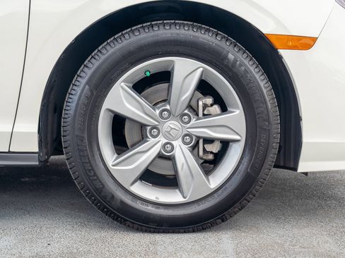 Used 2019 Honda Odyssey EX-L image 15