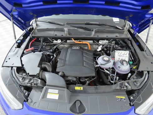 Used 2025 Audi Q5 e Premium Plus w/ Premium Plus Package image 31