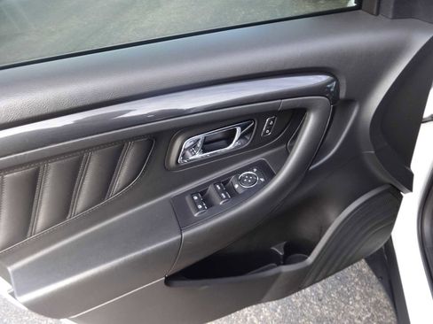 Used 2019 Ford Taurus SHO image 11