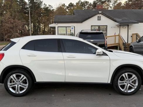 Used 2015 Mercedes-Benz GLA 250 GLA 250 4dr SUV image 8