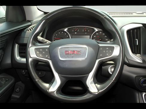 Used 2022 GMC Terrain SLT image 27