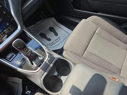 Used 2022 Subaru Outback Premium image 27