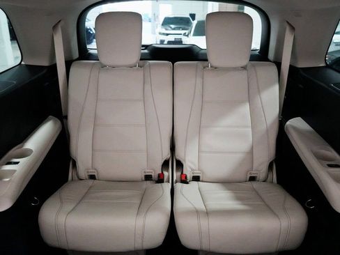 Used 2021 Mercedes-Benz GLS 580 GLS 580 image 30