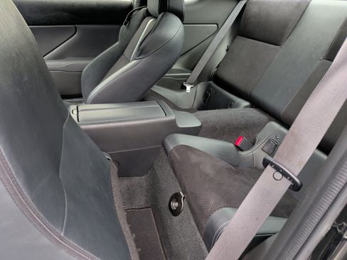 Used 2023 Toyota GR86 Premium RWD image 34