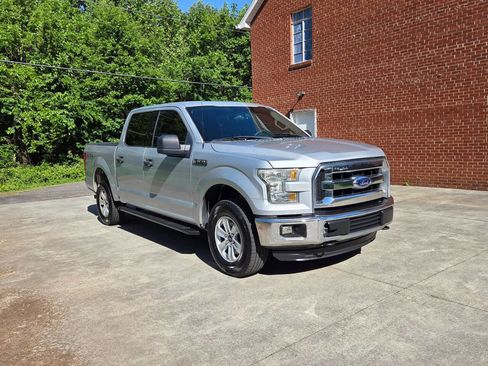 Used 2016 Ford F150 XLT AWD/4WD image 3