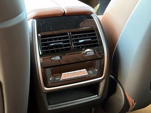 New 2026 BMW X5 xDrive40i w/ M Sport Package image 13