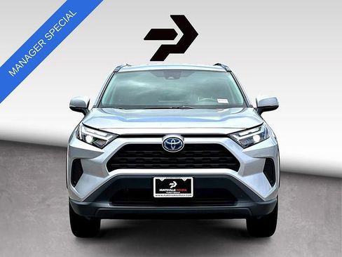 Certified 2024 Toyota RAV4 LE AWD/4WD image 3