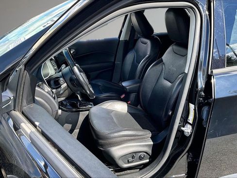 Used 2020 Jeep Compass Limited AWD/4WD image 22