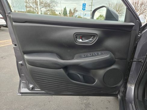 Certified 2023 Honda HR-V LX image 13