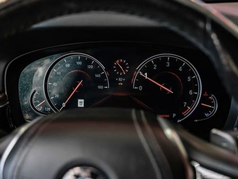 Used 2018 BMW 540i image 20