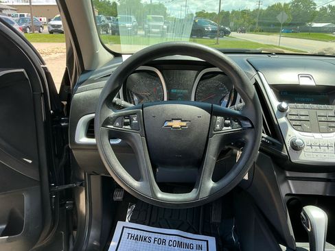 Used 2013 Chevrolet Equinox LS FWD image 13