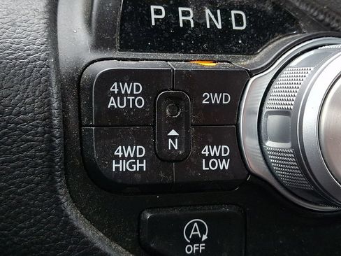 Used 2023 RAM 1500 Laramie AWD/4WD image 25