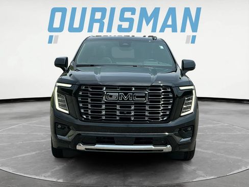 Used 2026 GMC Yukon Denali Ultimate AWD/4WD image 2