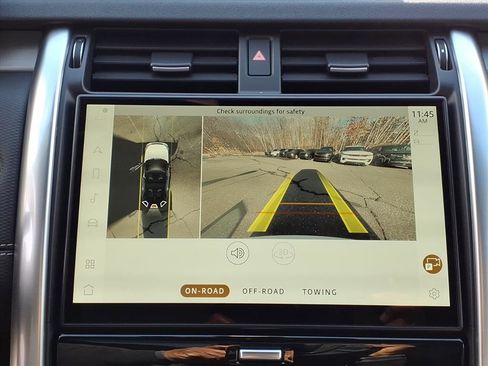 Certified 2023 Land Rover Discovery S R-Dynamic image 15