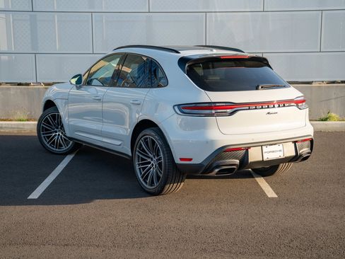 New 2026 Porsche Macan AWD/4WD image 3