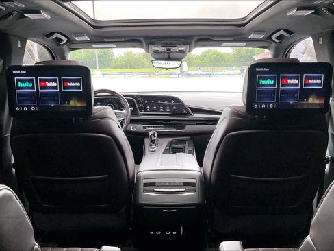 Used 2024 Cadillac Escalade Sport Platinum w/ LPO, ONYX Package RWD image 35