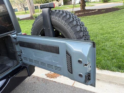 Used 2015 Jeep Wrangler Unlimited Sport AWD/4WD image 19