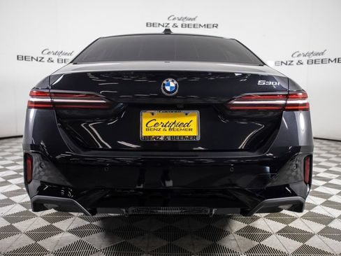 Used 2024 BMW 530i w/ M Sport Package RWD image 7