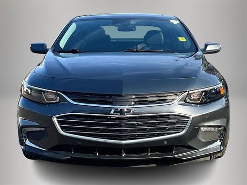 Certified 2017 Chevrolet Malibu Premier w/ Premier Sun and Wheel Package image 4