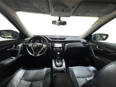 Used 2015 Nissan Rogue SL w/ SL Premium Package image 14