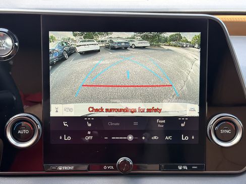 Used 2025 Lexus RX 350 FWD w/ Technology Package image 6