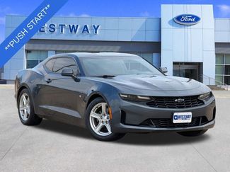 Used 2020 Chevrolet Camaro LT video 1