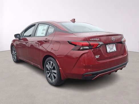 New 2025 Nissan Versa SV w/ Trunk Package FWD image 3