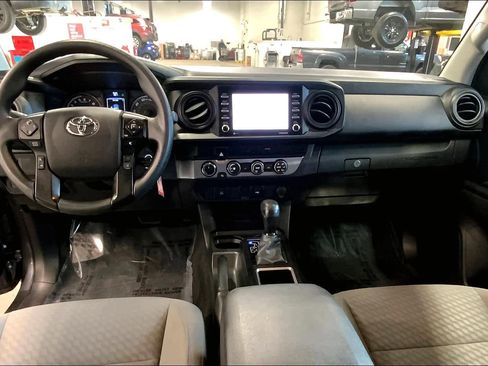 Used 2022 Toyota Tacoma SR image 14