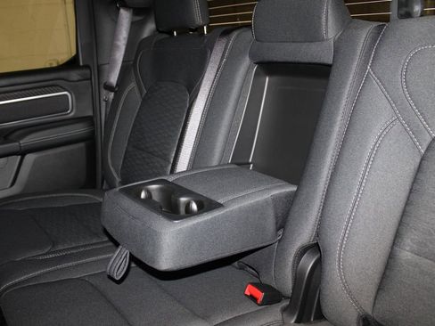 New 2026 RAM 1500 4x4 Crew Cab image 28