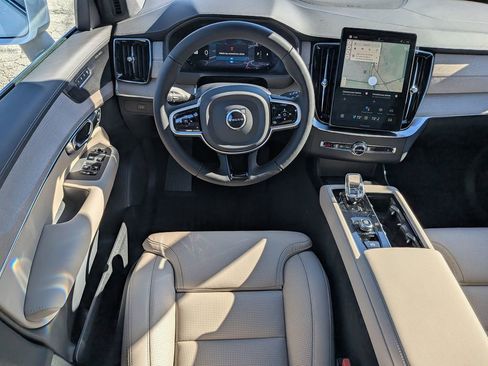 New 2026 Volvo XC90 B6 Ultra w/ Protection Package AWD/4WD image 18
