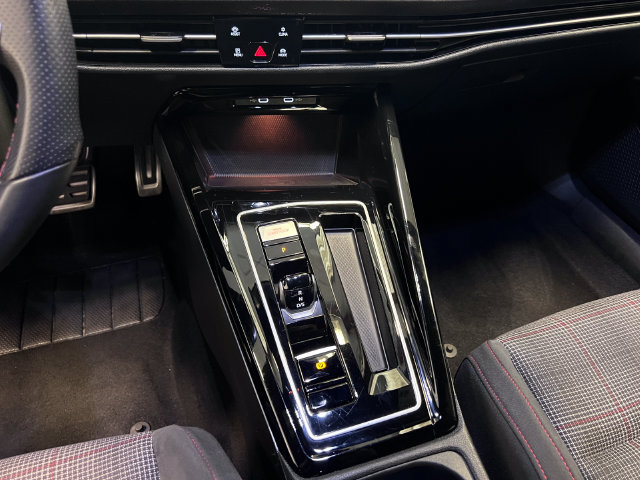 Certified 2024 Volkswagen GTI S FWD image 27