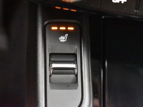 Certified 2025 Kia Telluride S image 21