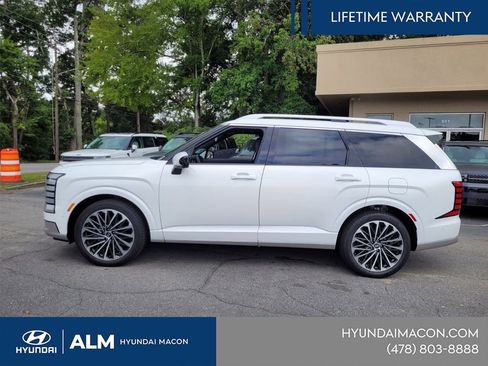 New 2026 Hyundai Palisade Calligraphy FWD image 5