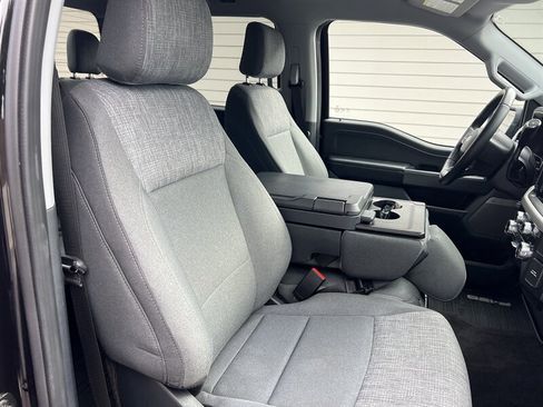 Used 2022 Ford F150 XLT w/ Equipment Group 302A High image 37