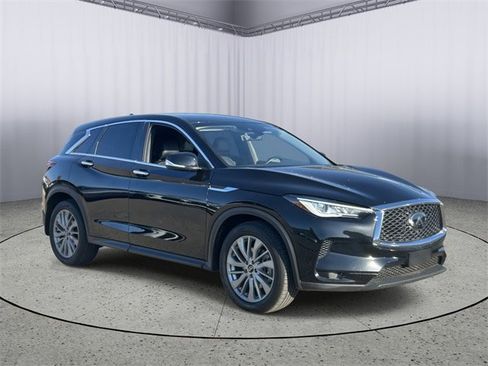 Certified 2023 INFINITI QX50 Pure image 5