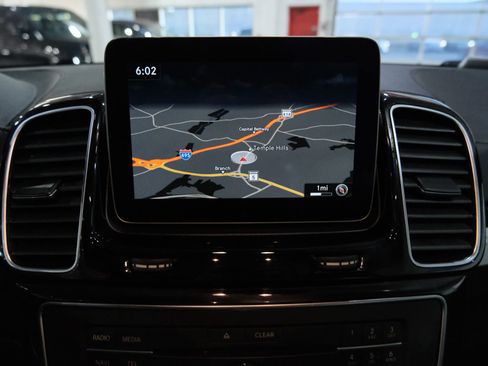 Used 2017 Mercedes-Benz GLS 450 4MATIC w/ Premium Package image 31